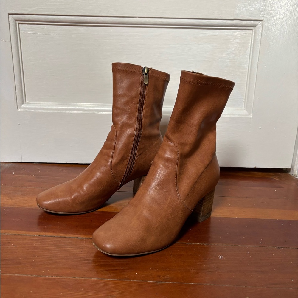 Anthropologie Silent D Cabre Ankle Boots